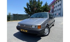 ORİJİNAL 68.000 km / 1992 / PASSAT CL / 1.8 BENZİNLİ / HATASIZ